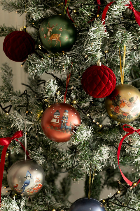 Nutcracker Christmas Bauble Filled with Crunchy Truffle Pops 100g - WOW Chocolao!